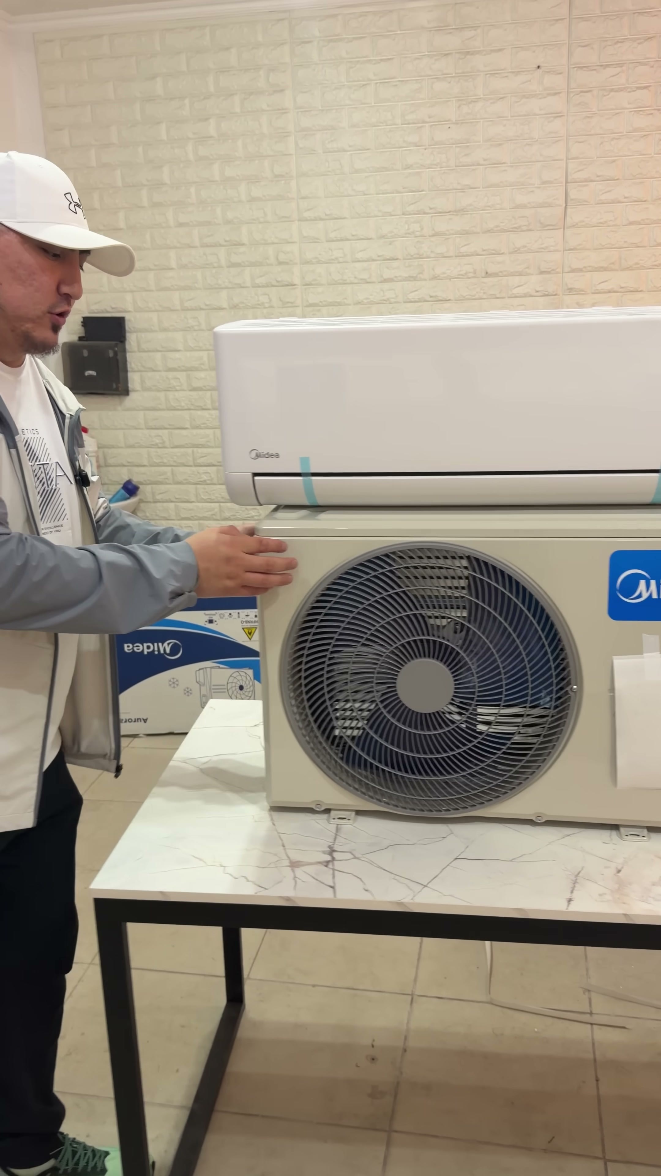 MIDEA EF-12